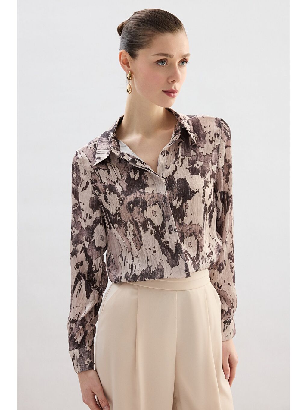 Kahverengi Desenli Düz Kesim Gömlek - Kahve-3