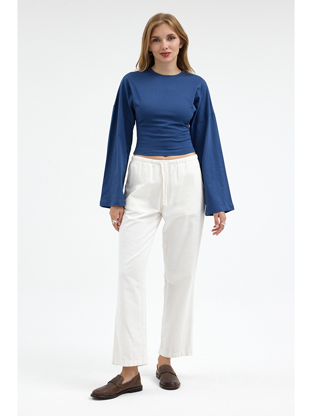 Kadın Basic Geniş Kol Mavi Crop Bluz-1