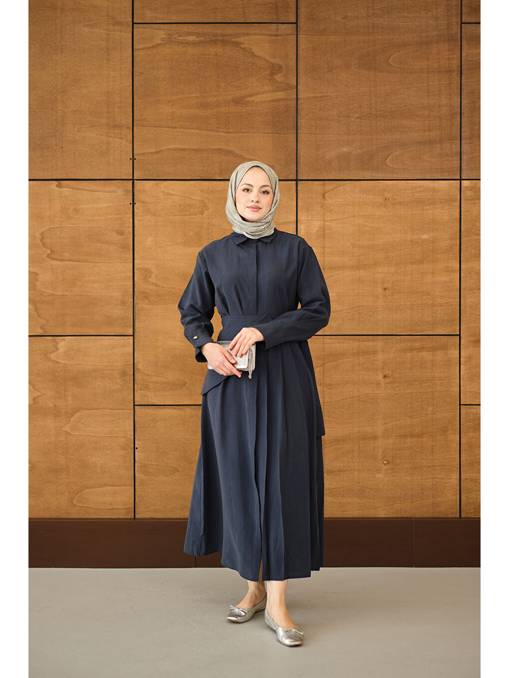 Kadın Pileli Kemer Bağlamalı Boydan Düğmeli Elbise Lacivert-2