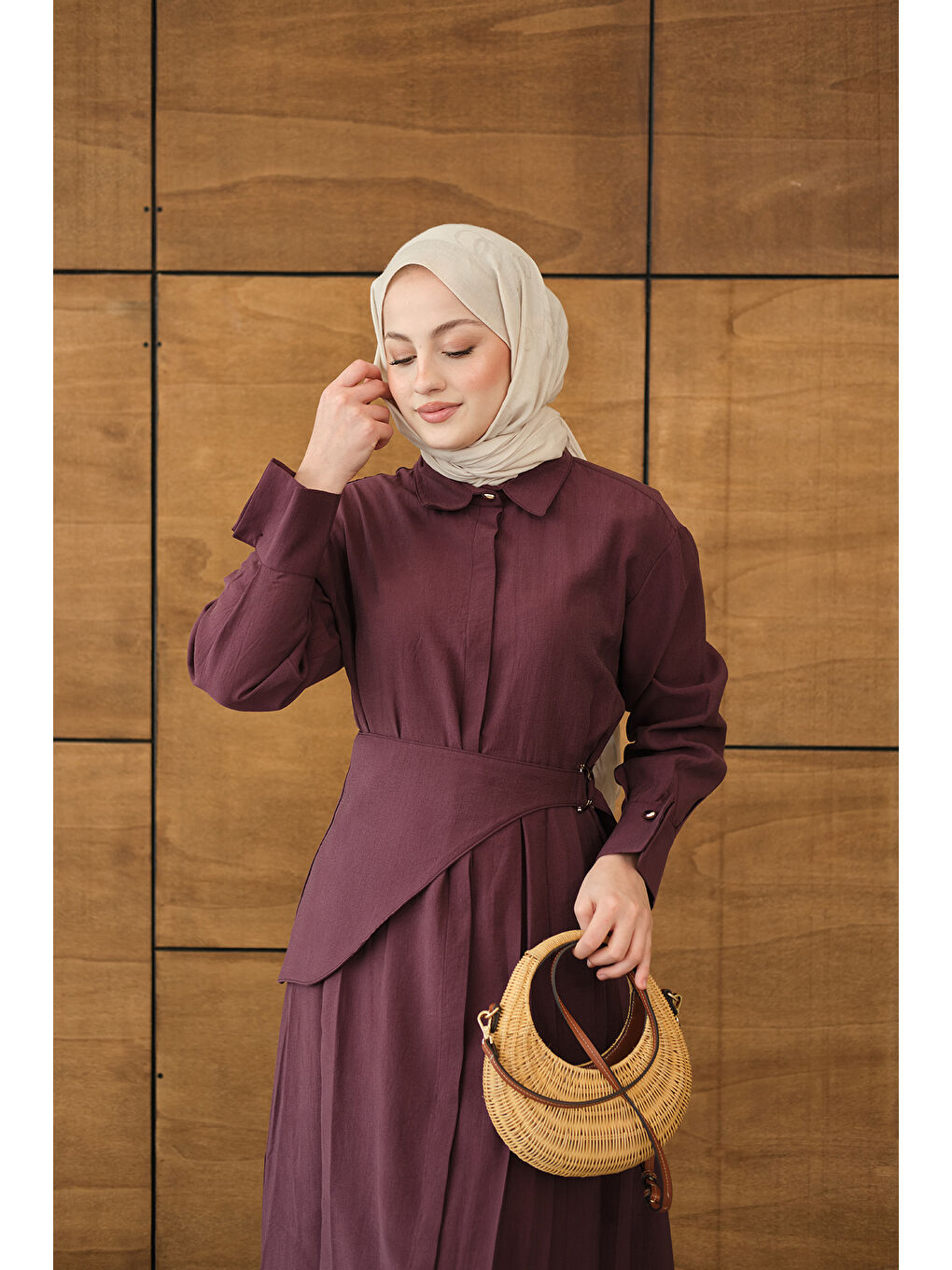 Kadın Pileli Kemer Bağlamalı Boydan Düğmeli Elbise Mürdüm-1