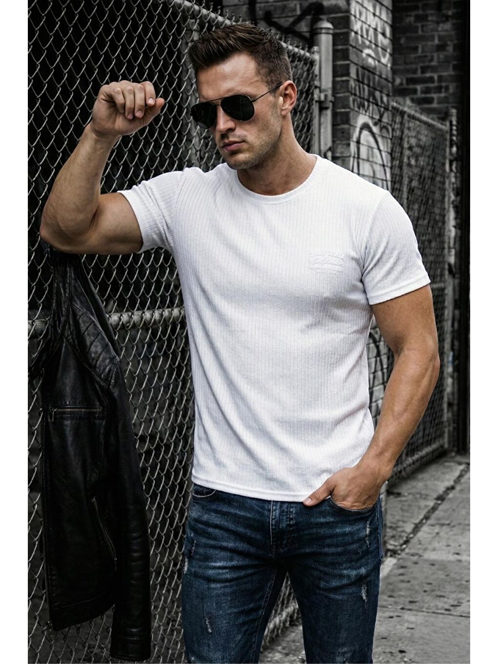 Beyaz Ftx California Flok Baskı Detaylı Premium Fitilli Kumaş Erkek T-Shirt-1