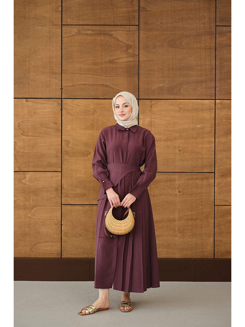 Kadın Pileli Kemer Bağlamalı Boydan Düğmeli Elbise Mürdüm-3