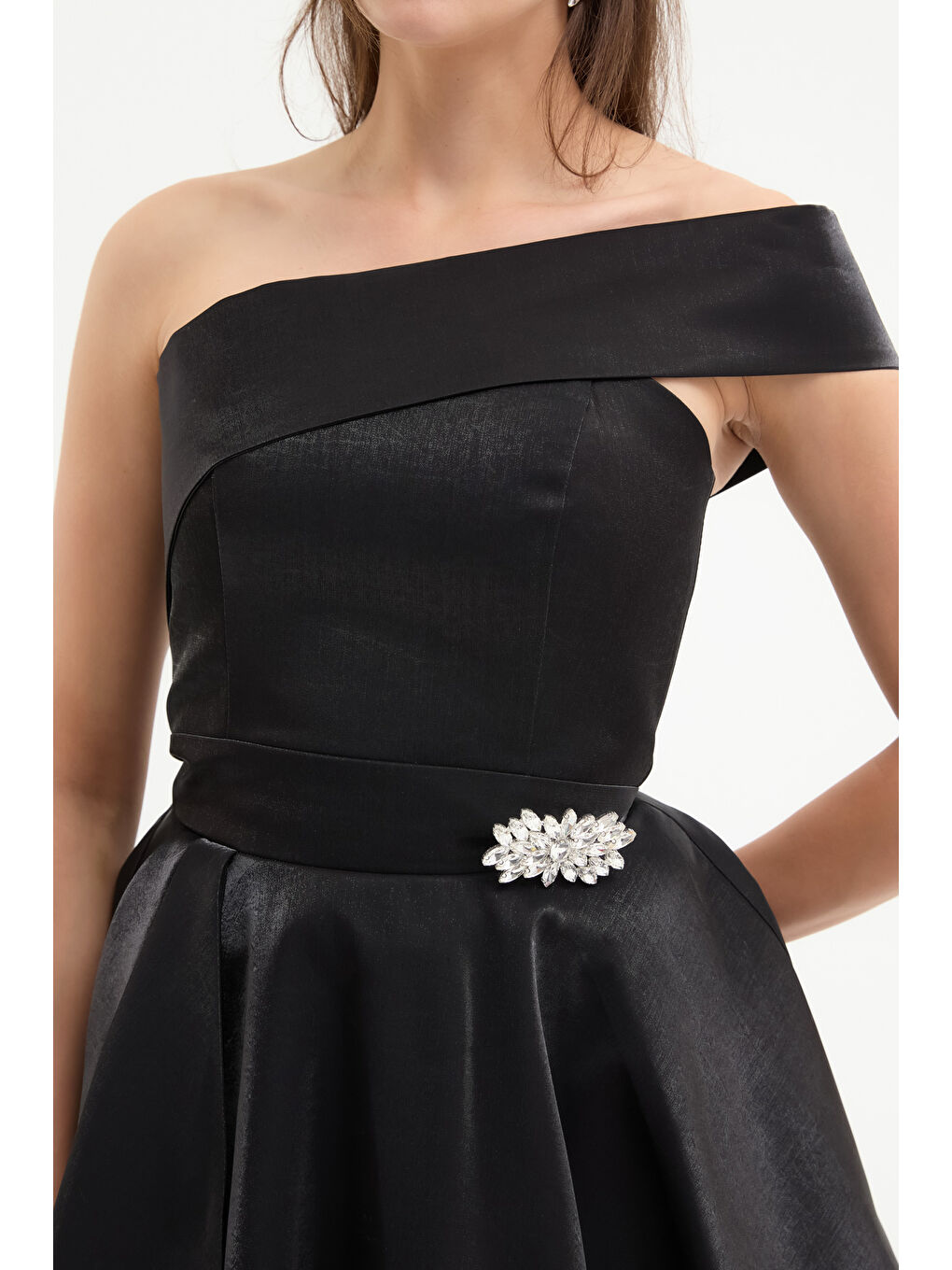 Kadın Siyah Yaka Detay Mini Mezuniyet Abiye Elbise-3