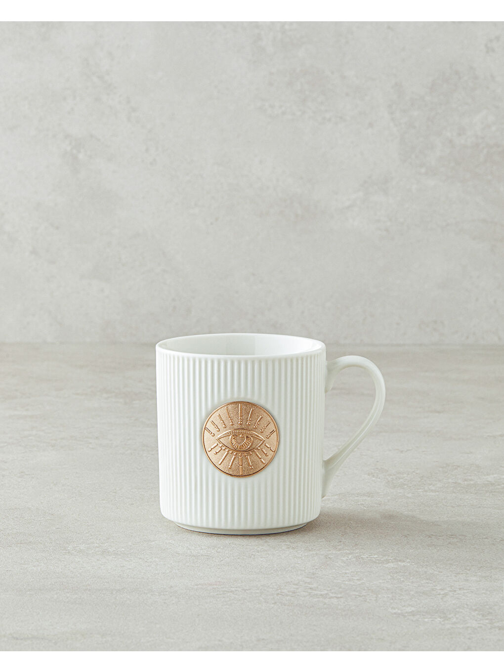 Goldie Eye New Bone China Yılbaşı Kupa 370 ml Beyaz-Gold