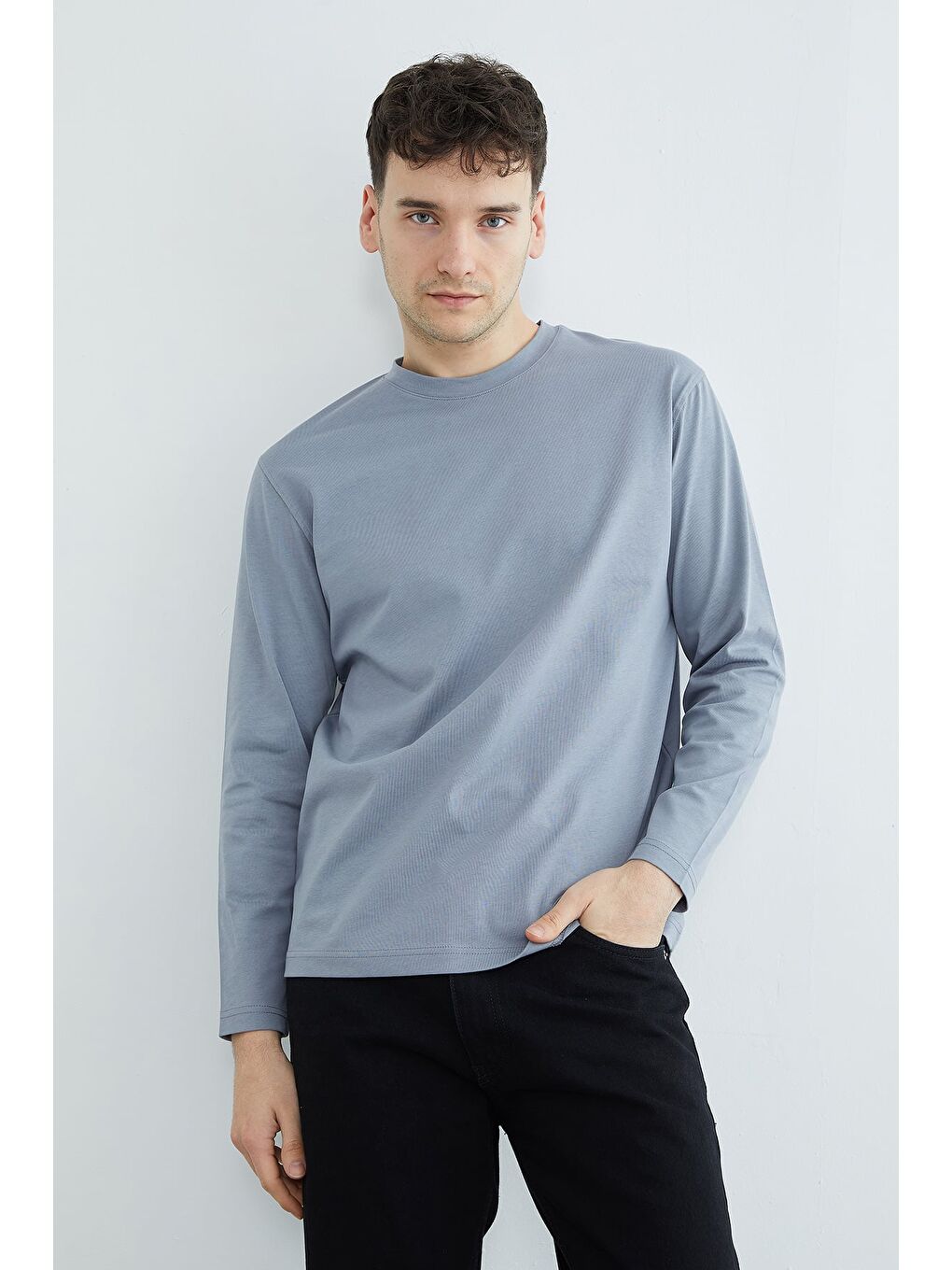 Gri Basic Bisiklet Yaka Sweatshirt