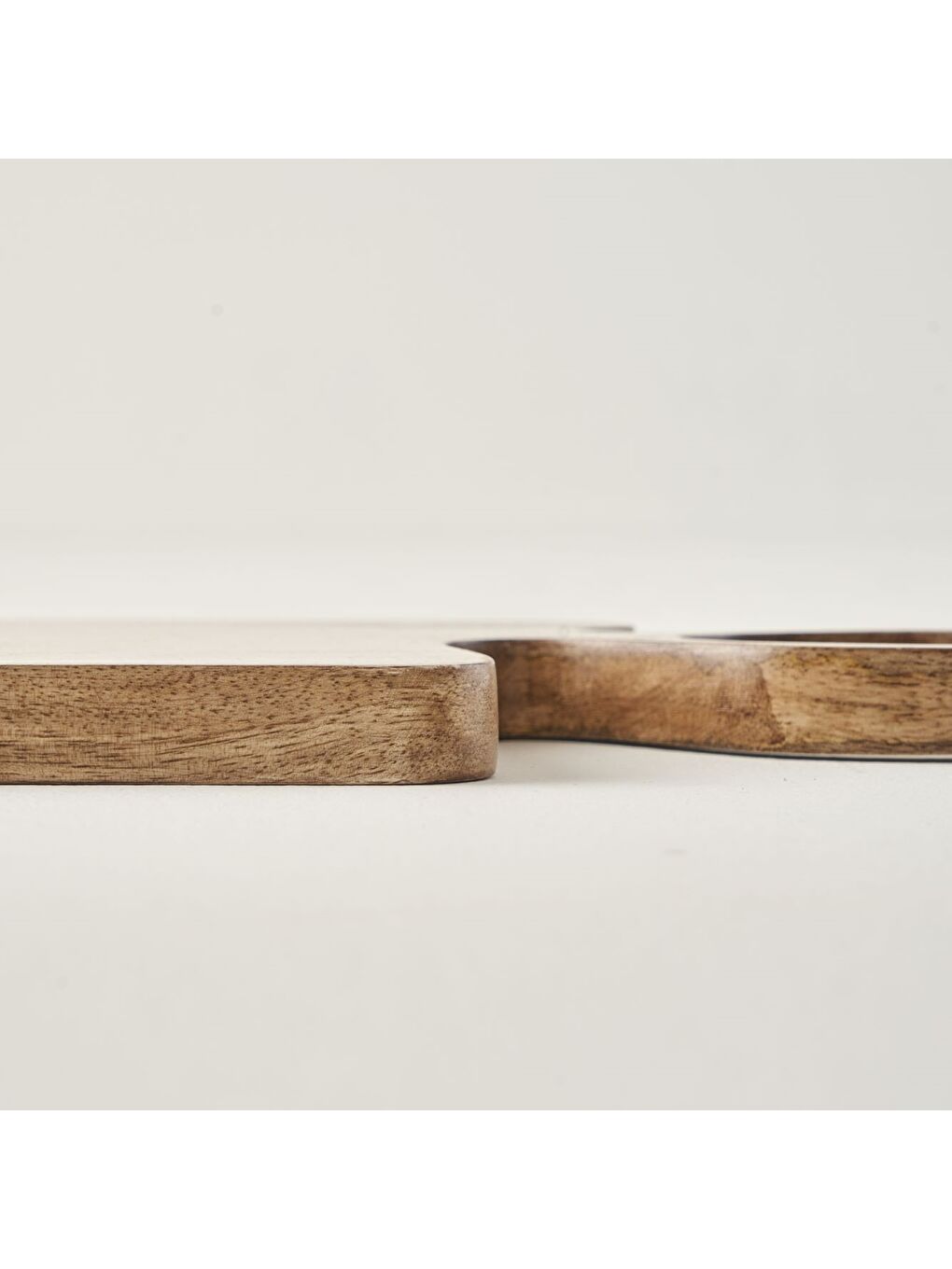 Bej Adrien Mango Kesme Tahtası Kahverengi (38x20x2 cm)-2