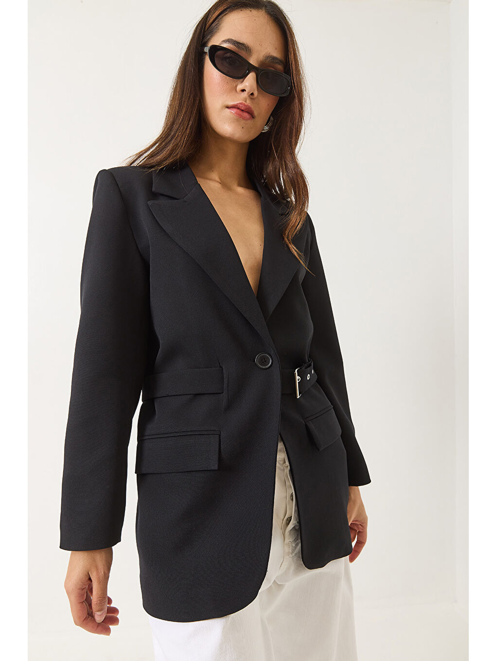 Siyah Kadın Kemer Detaylı Astarlı Blazer Ceket-4