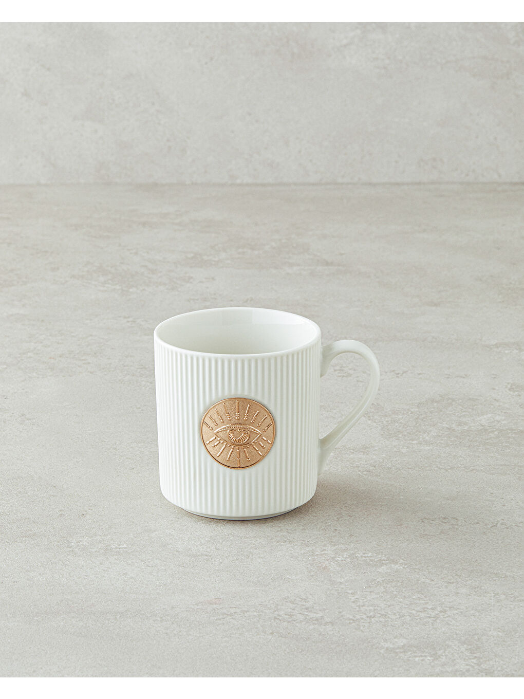 Goldie Eye New Bone China Yılbaşı Kupa 370 ml Beyaz-Gold-1