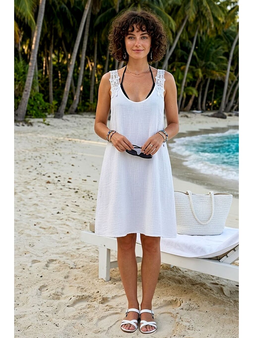 Beyaz Havuz Yaka Kolsuz Dantelli Omuz Casual Müslin Dokuma Elbise 95 63