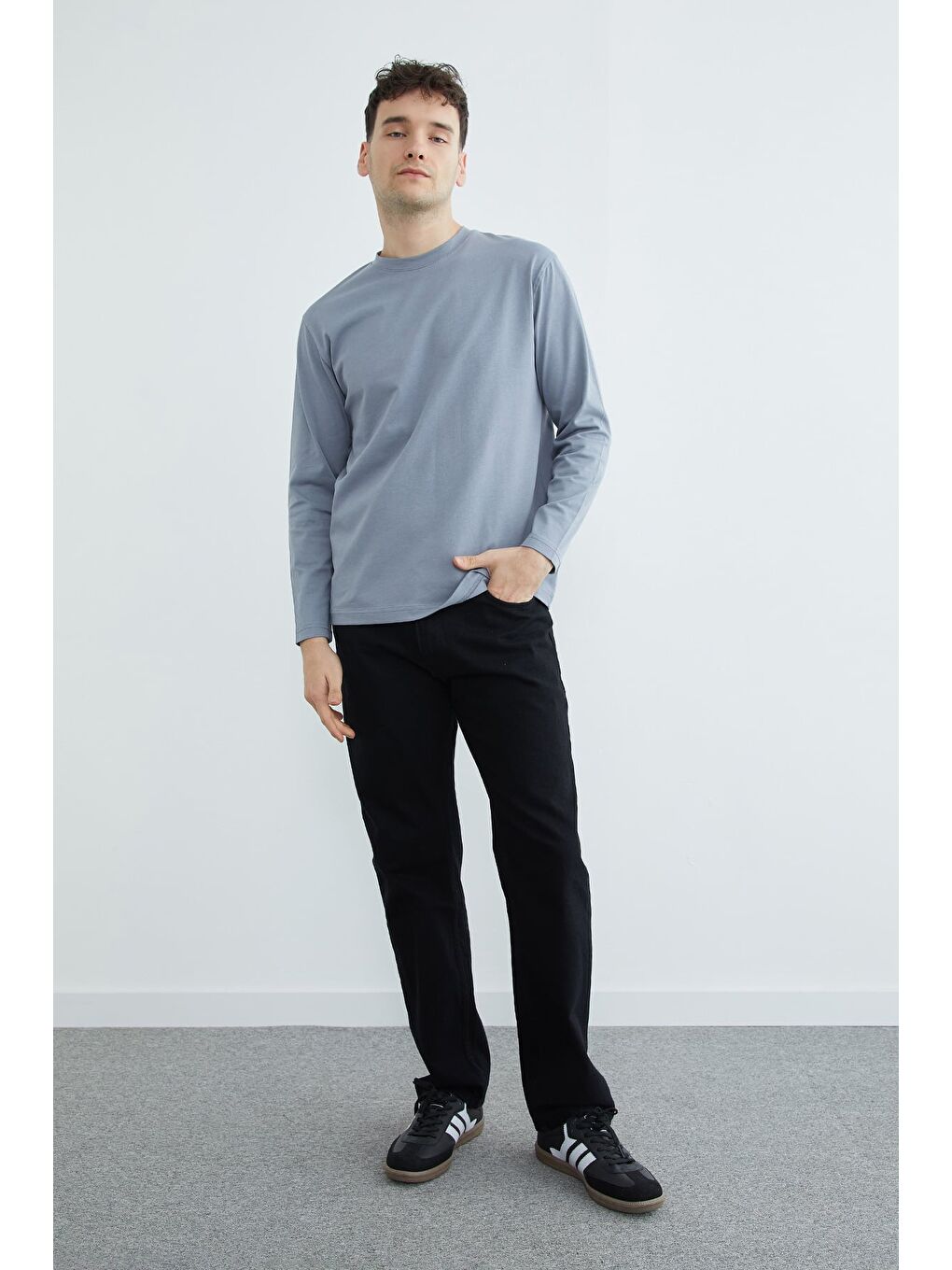 Gri Basic Bisiklet Yaka Sweatshirt-4