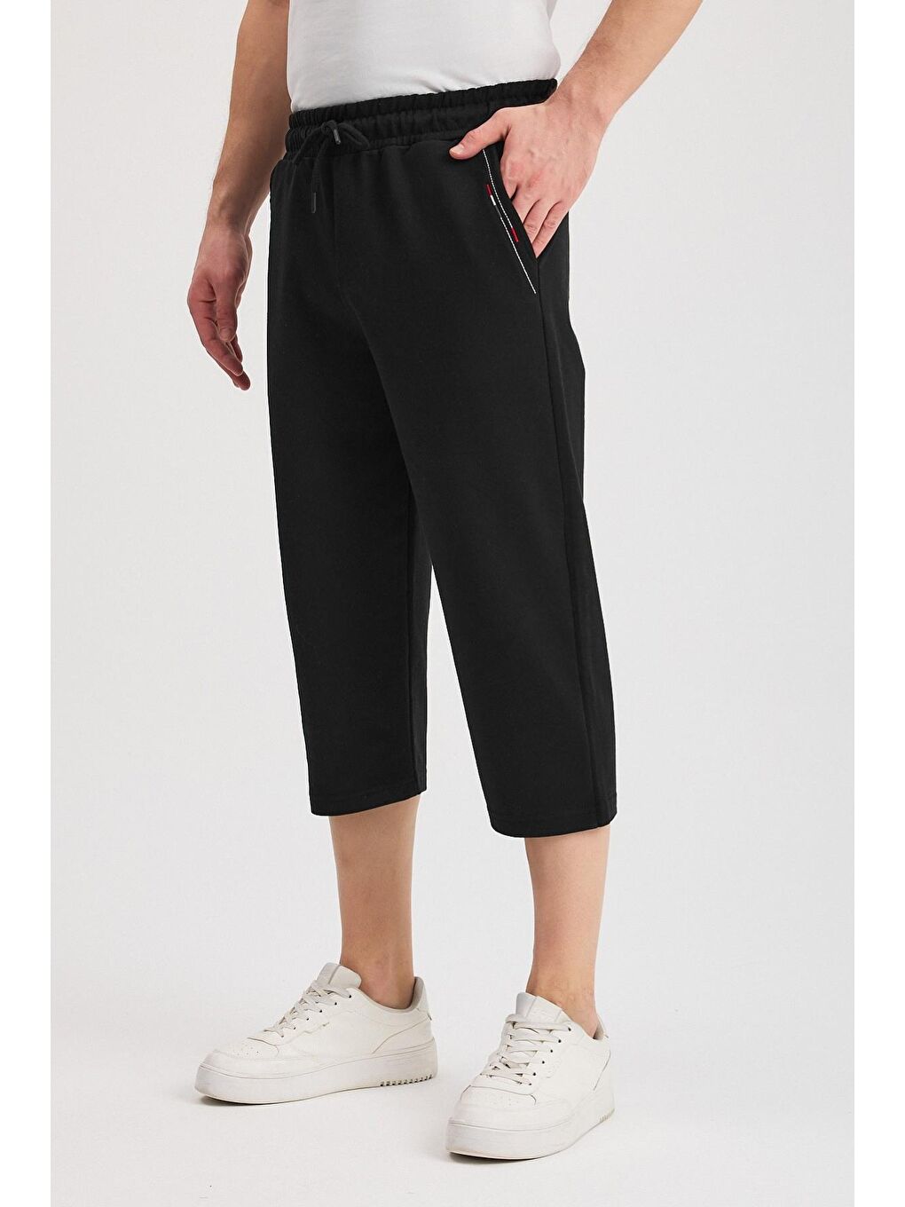 Erkek Yanları Cepli Siyah Bermuda Diz Altı Kapri Beli Ayarlanabilir Lastikli Uzun Şort MTLCE108