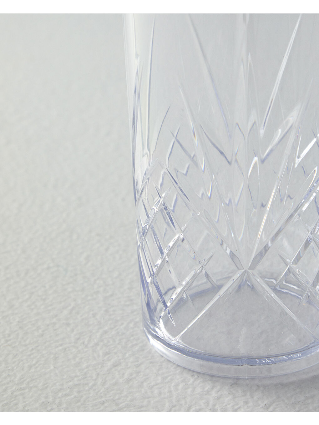 Renksiz Olivia Akrilik Kırılmaz Bardak 600 ml Şeffaf-1