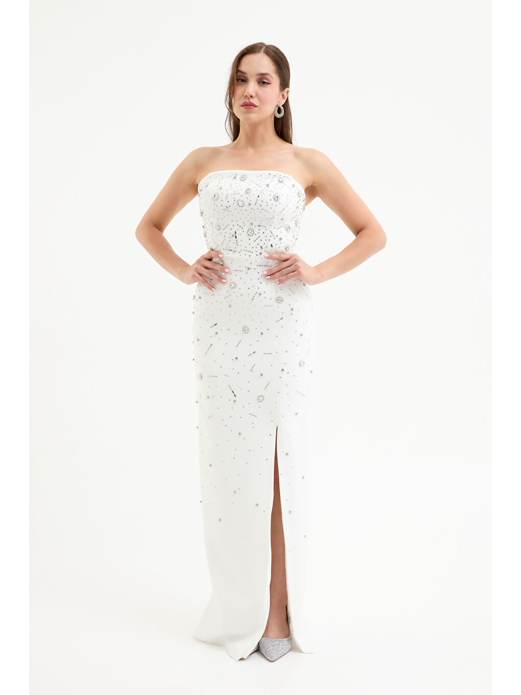 Kadın Beyaz Straplez Taşlı Uzun Abiye Elbise-1