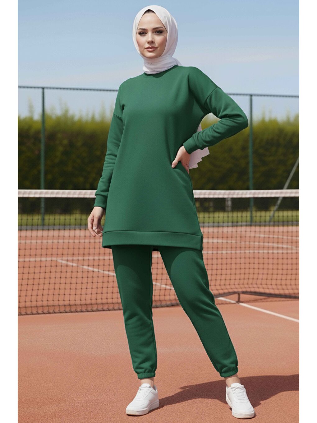 Yeşil Paça Lastikli İki İplik İkili Takım Zümrüt - 28029-ZUMRUT