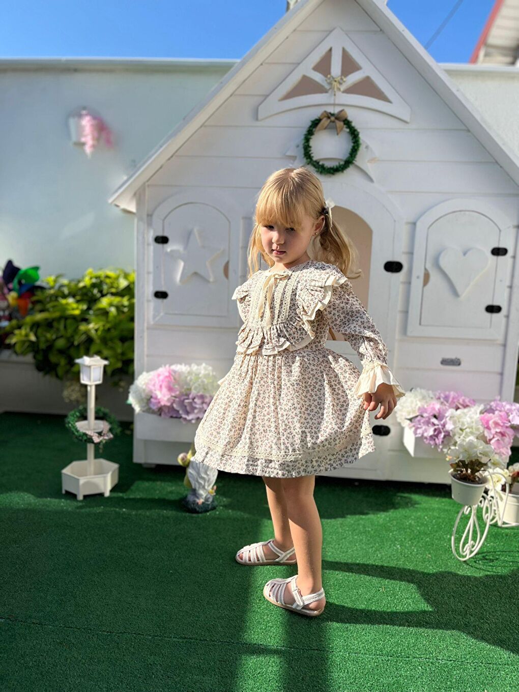 Kız Çocuk Çiçek Desenli Fırfır Detaylı Uzun Kollu Pamuklu Elbise - Bej-4