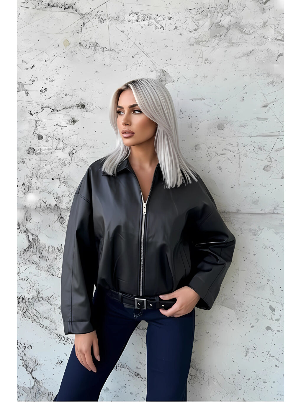 Kadın Siyah Fermuar Kapamalı Oversize Suni Deri Ceket HZL25W-BD110561-1