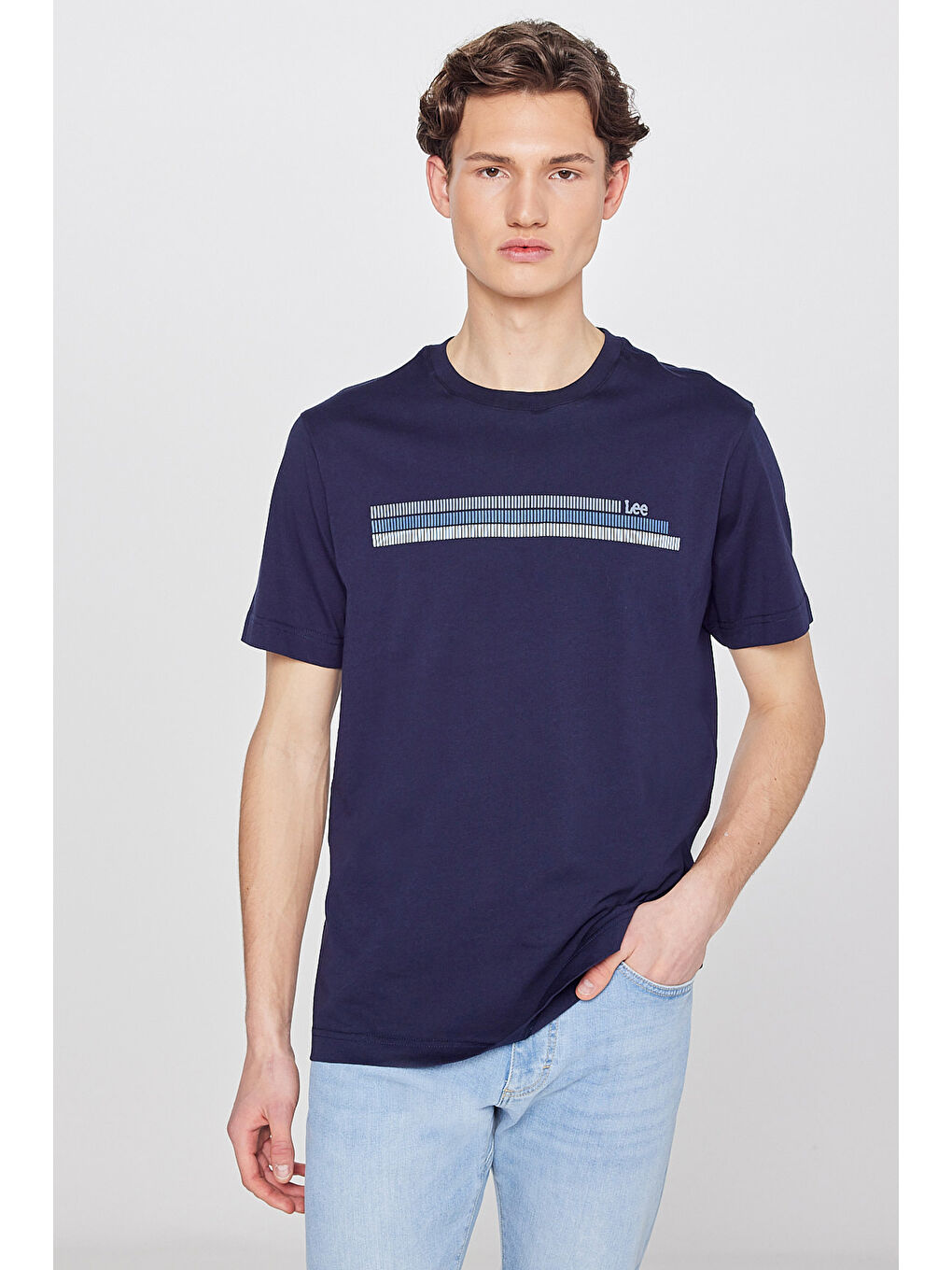 Lacivert %100 Pamuk Regular Fit Normal Kesim Bisiklet Yaka Logo Detaylı Tişört-1