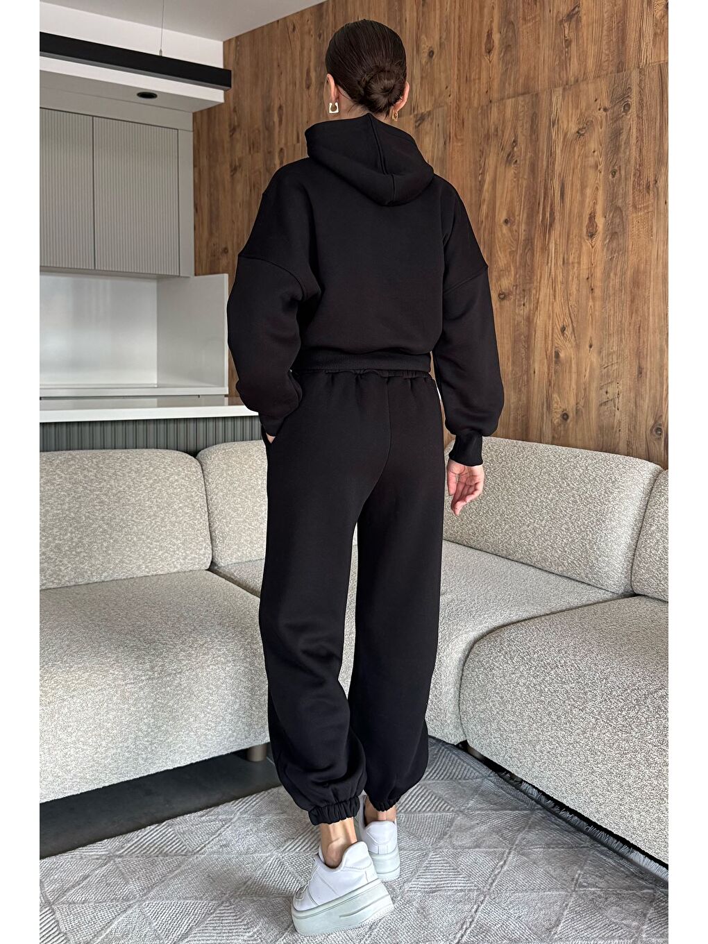 Siyah Kadın Üç İplik Şardonlu Kapüşonlu Eşofman Takımı-3