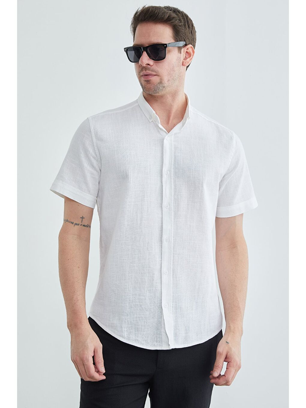 Beyaz Keten Görünümlü Kısa Kol Gömlek-2