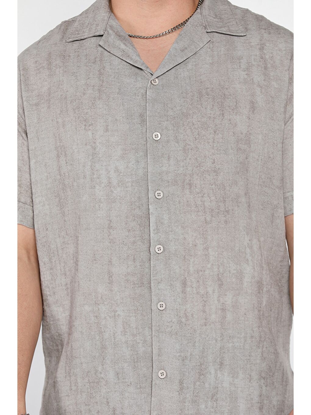 Gri Erkek Apaş Yaka Duble Kol Kendinden Desenli Oversize Gömlek-3