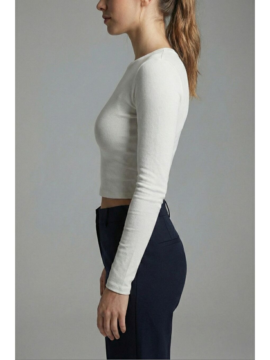 Ekru Premium Yumuşak Dokulu Esnek Örme Bisiklet Yaka Crop Bluz-2