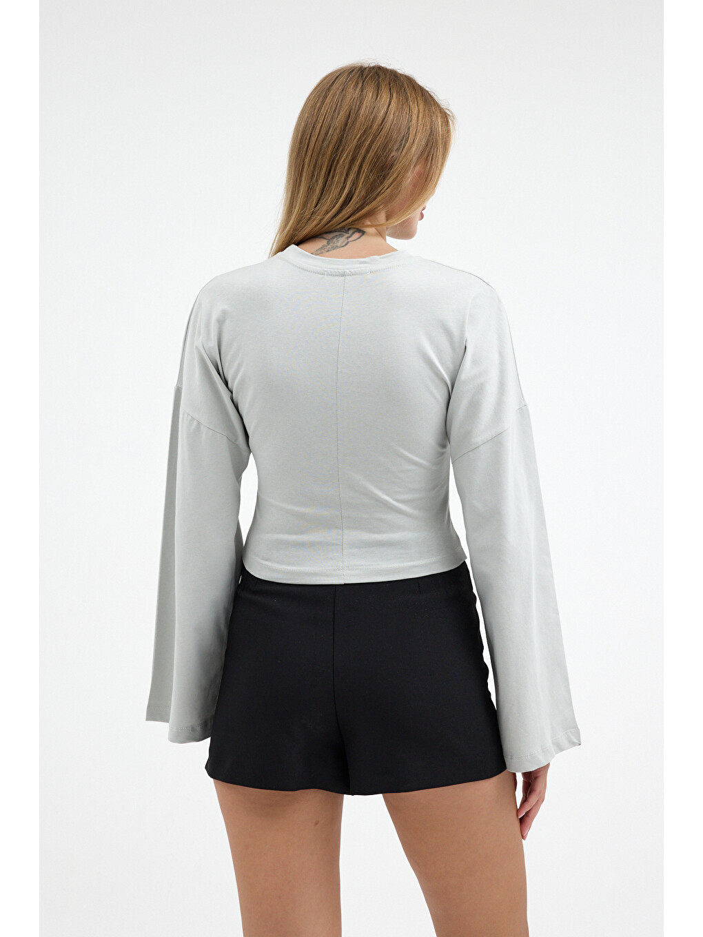 Kadın Basic Geniş Kol Gri Crop Bluz-3