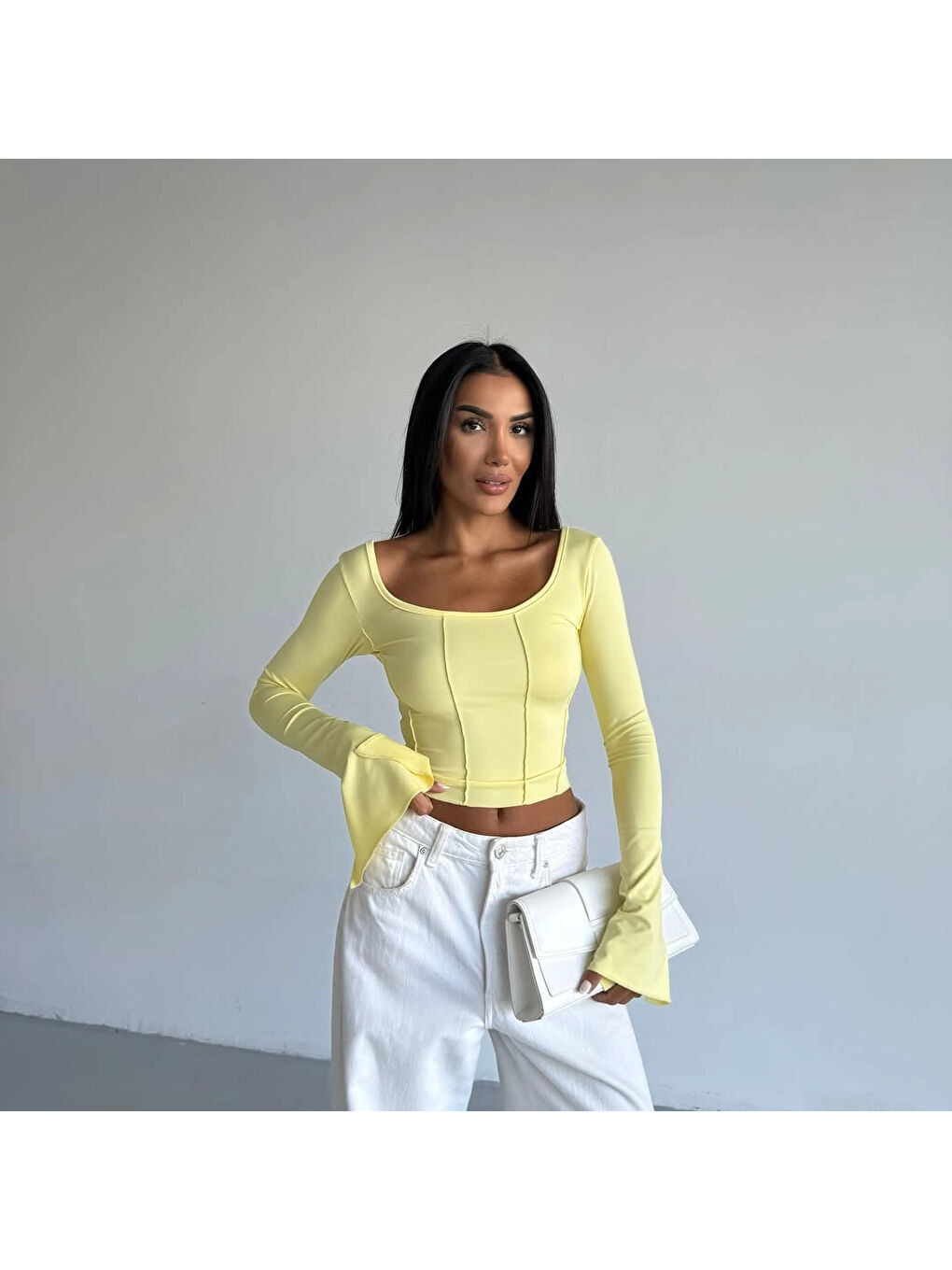 Kadın Sarı Uzun Kollu Arkası Bağlamalı Fit Kesim Crop Bluz HZL25W-FRY122771-1