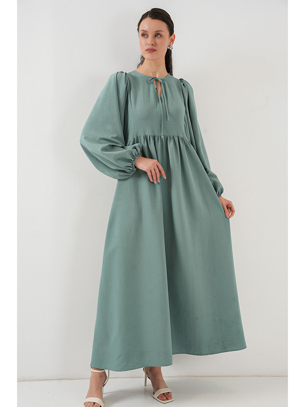 Yeşil Kadın Balon Kol Uzun Tesettür Elbise 2464 - Çağla