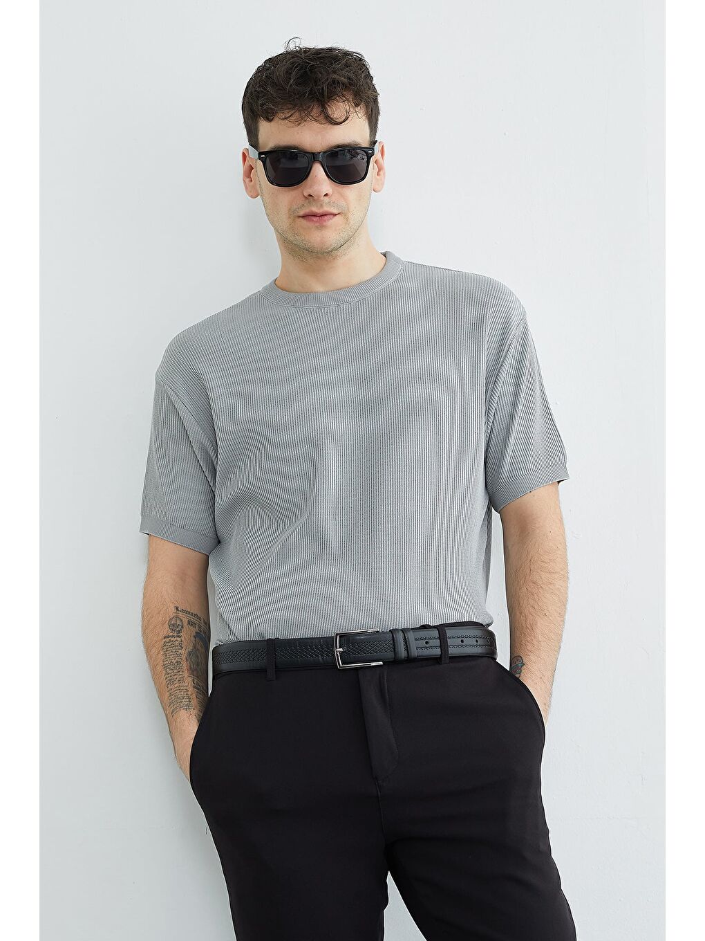 Gri Selanik Örgüsü Desenli Triko Tişört-1