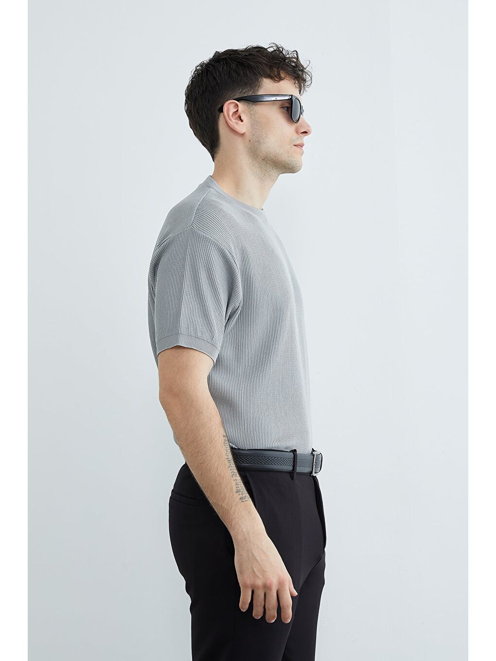 Gri Selanik Örgüsü Desenli Triko Tişört-2