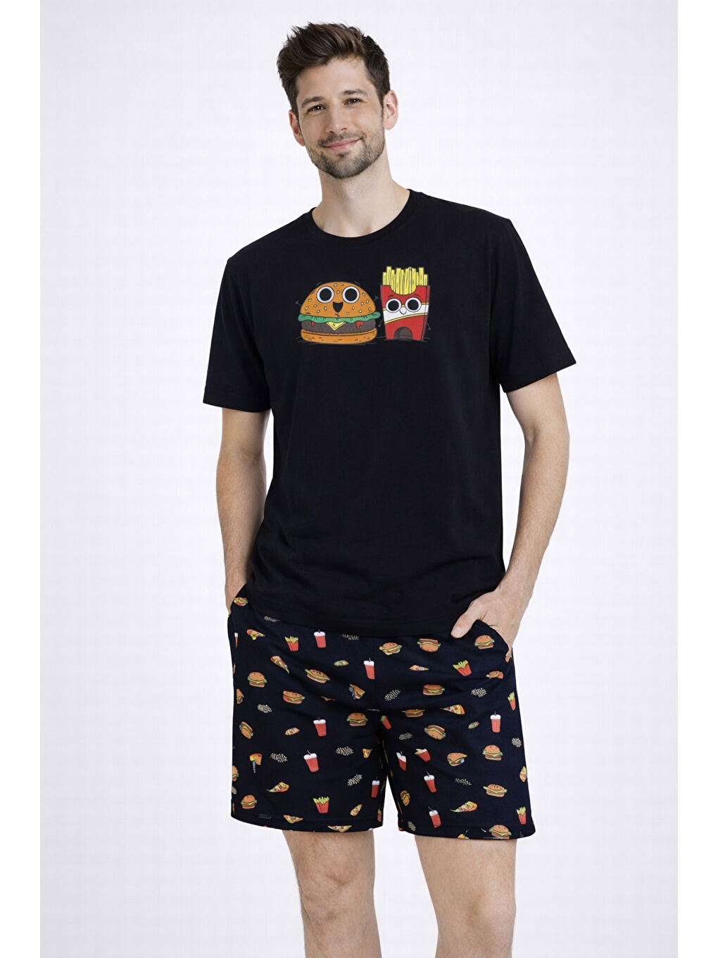 Siyah Erkek Pamuklu Baskılı Cepli Şortlu Pijama Takımı-1
