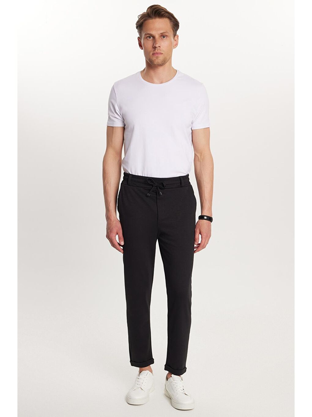 Erkek Slim Fit Pamuklu Beli Bağlamalı Yan Cepli Katlamalı Paça Jogger Siyah Pantolon-2