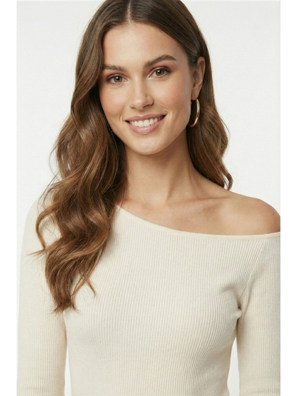 Ekru Premium Soft Seri Vücuda Oturan Kayık Yaka Örme Bluz-3