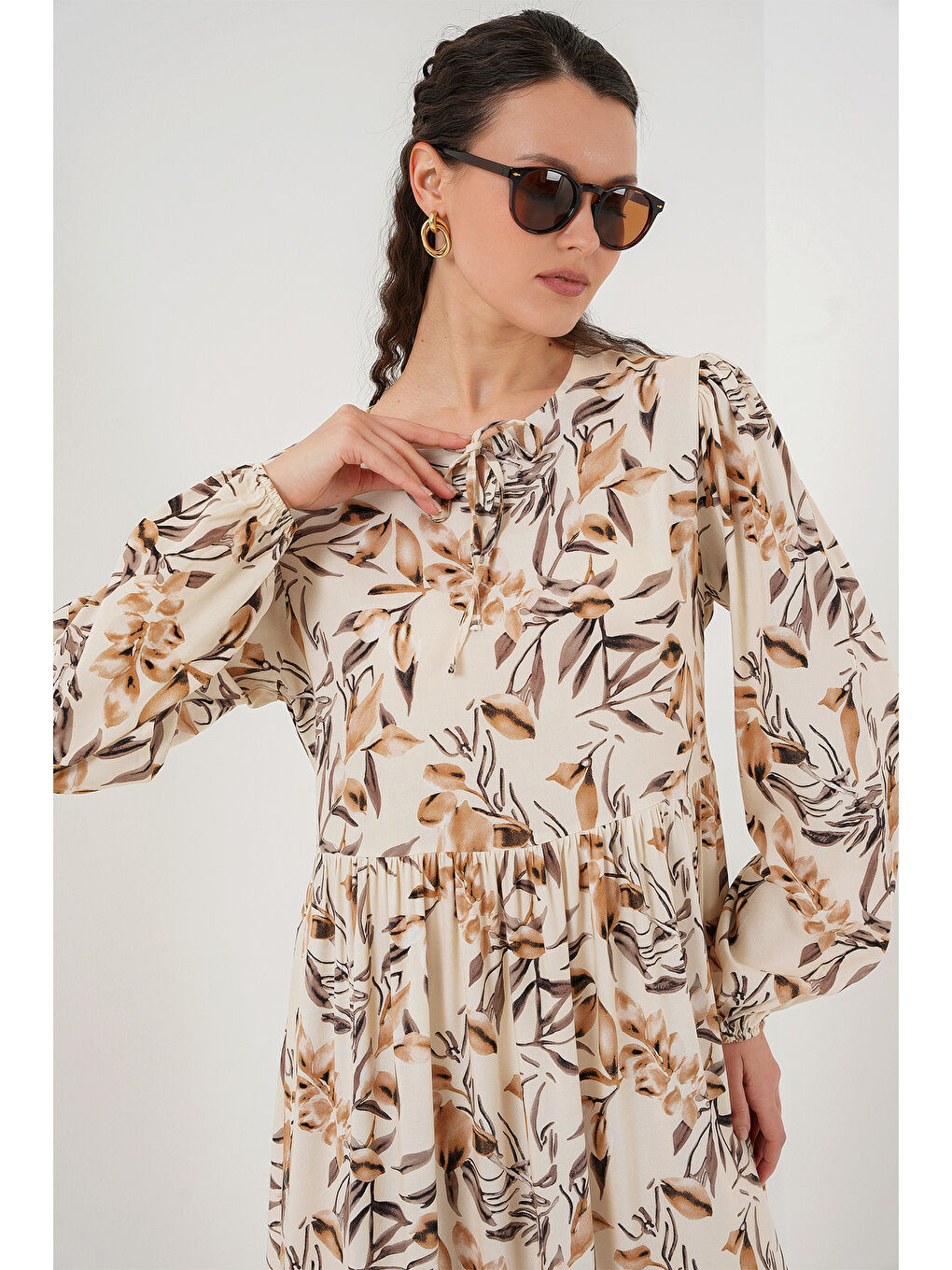 1947 Desenli Uzun Elbise - Bej-3