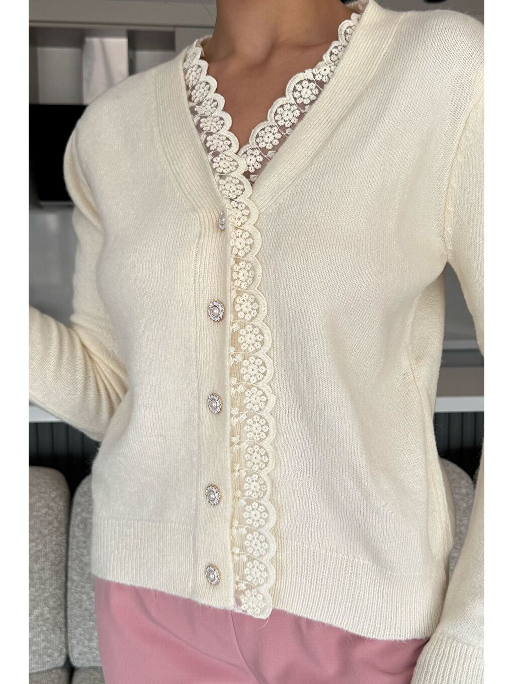 Ekru Kadın Ön Düğmeli Fistolu Triko Hırka (s-m-l-xl Beden Uyumludur.)-1