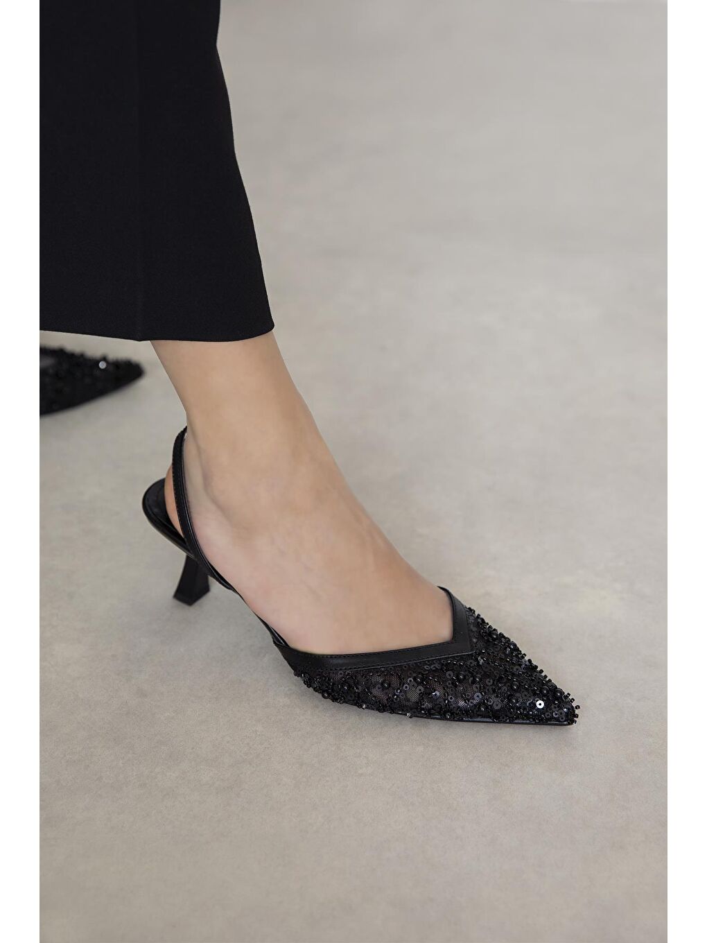 Harmony Kadın Pul Detay Topuklu Ayakkabı Siyah-3