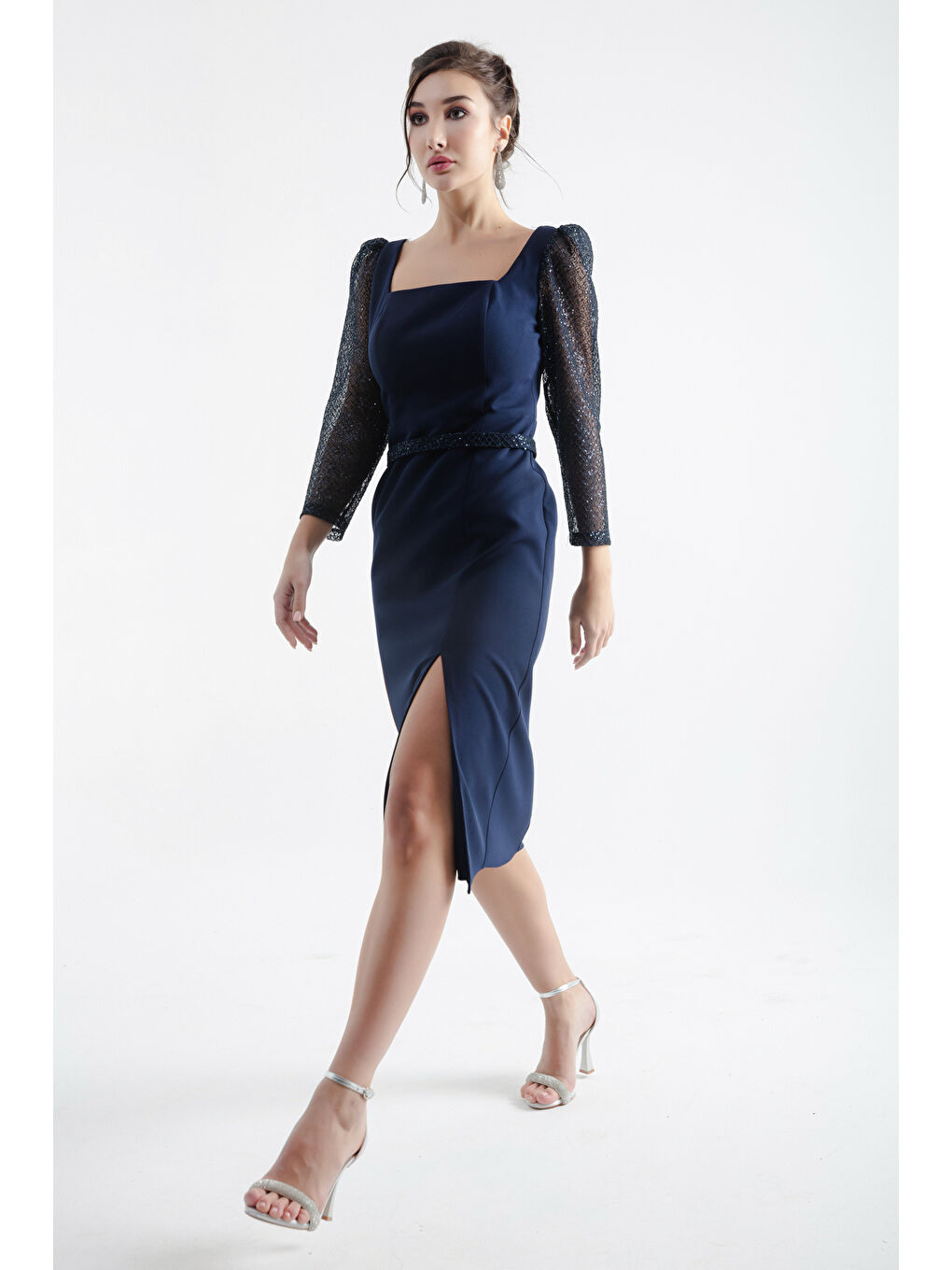 Kadın Lacivert Kare Yaka Kemerli Midi Abiye