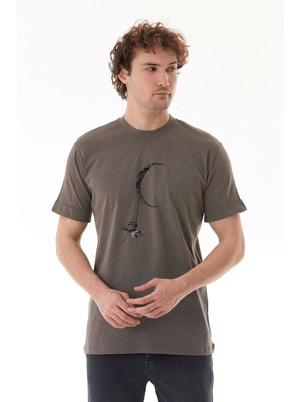 Antrasit Astronot Baskılı Bisiklet Yaka Tişört
