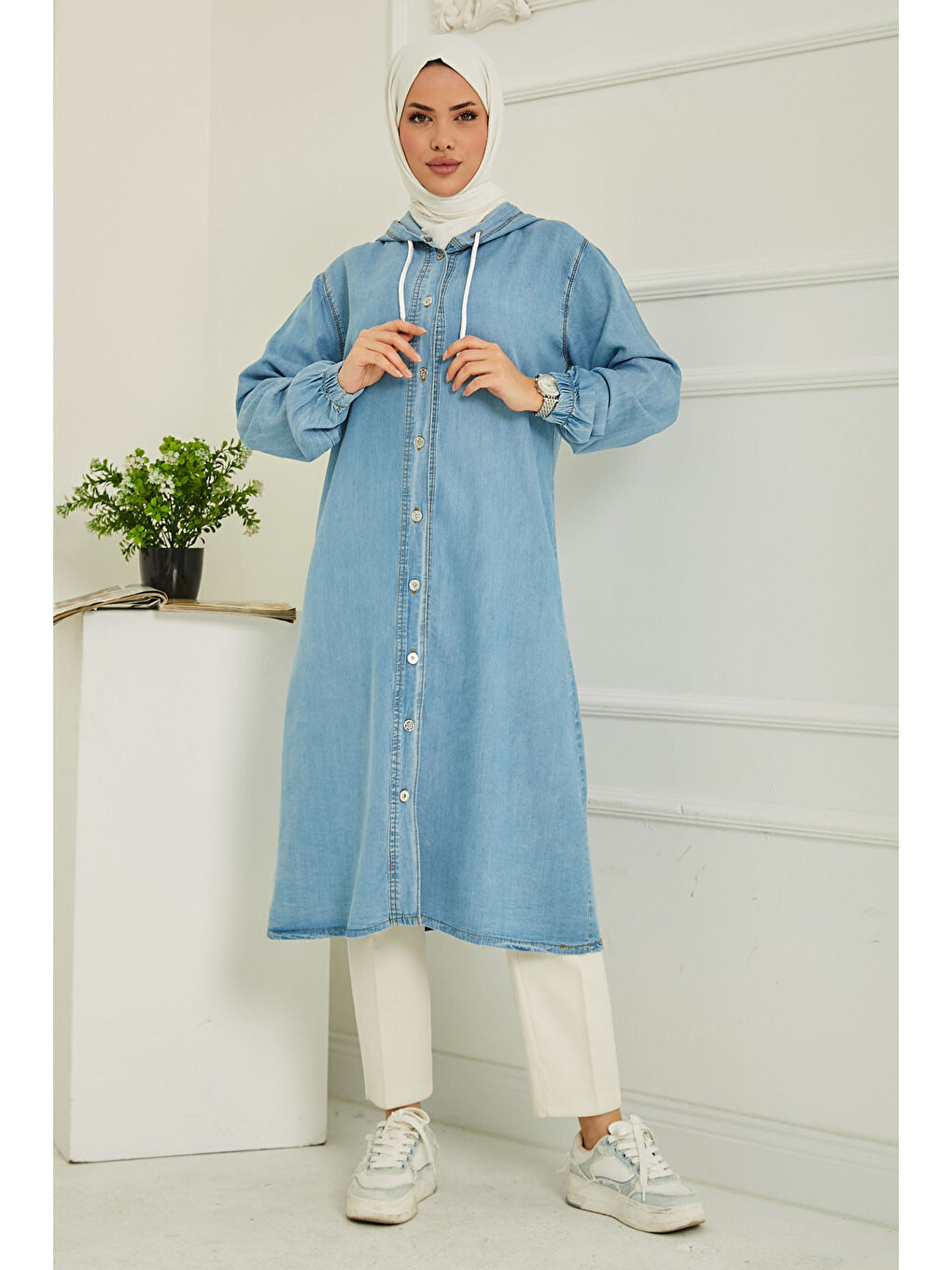 Kapüşonlu Düğmeli Denim Kap Acik Mavi   26644