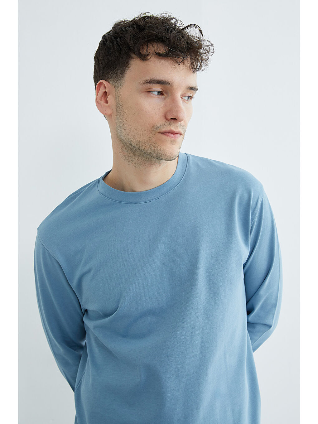 Mavi Basic Bisiklet Yaka Sweatshirt-4