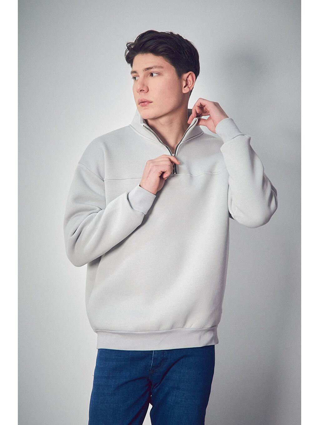 Gri 3 İplik Basic Dik Yaka Yarım Fermuarlı Sweatshirt-2