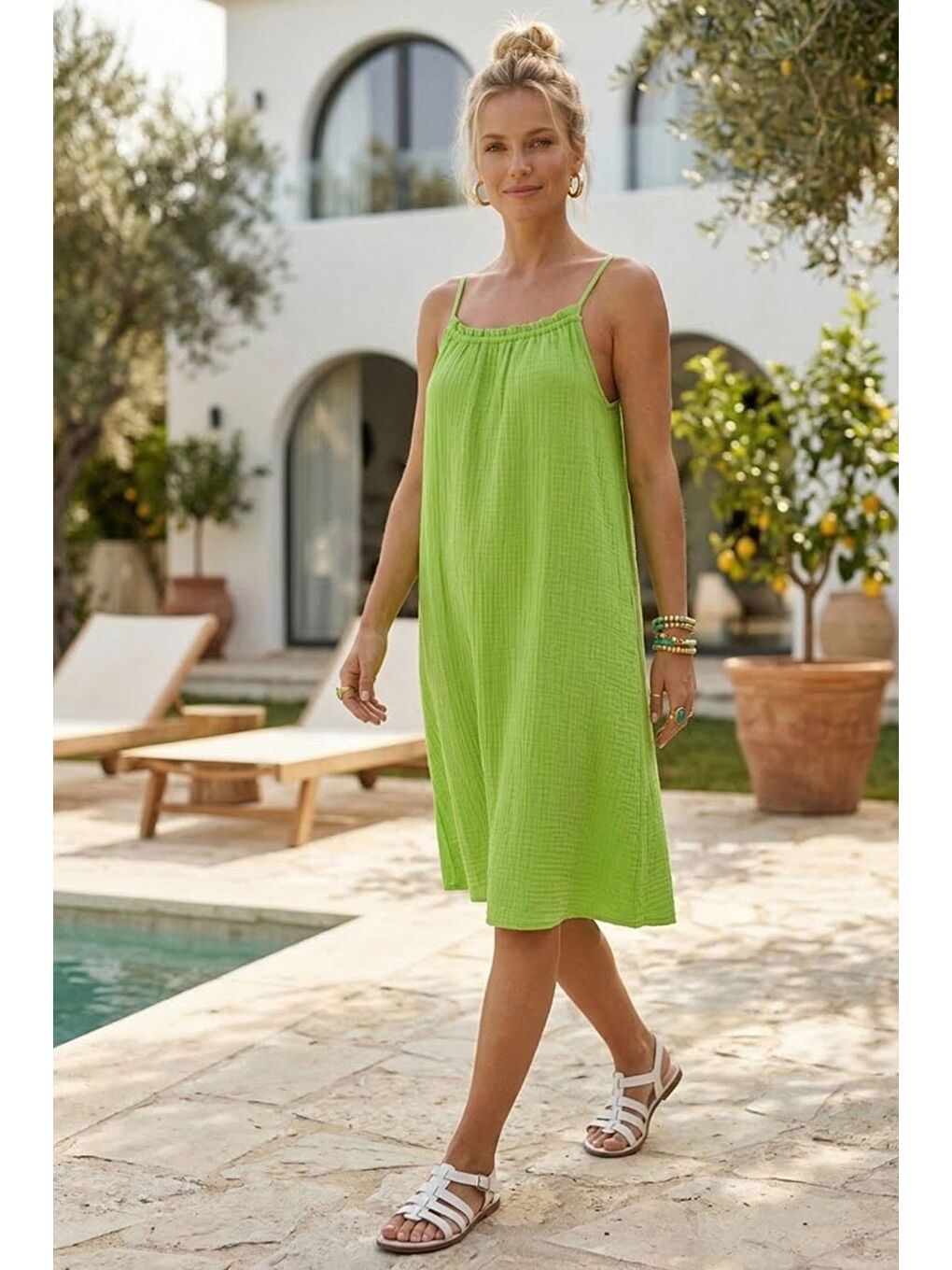 Fıstık Yeşili Askılı Gizli Cepli Ayarlanabilir Askılı Casual Müslin Dokuma Elbise 105 55-2