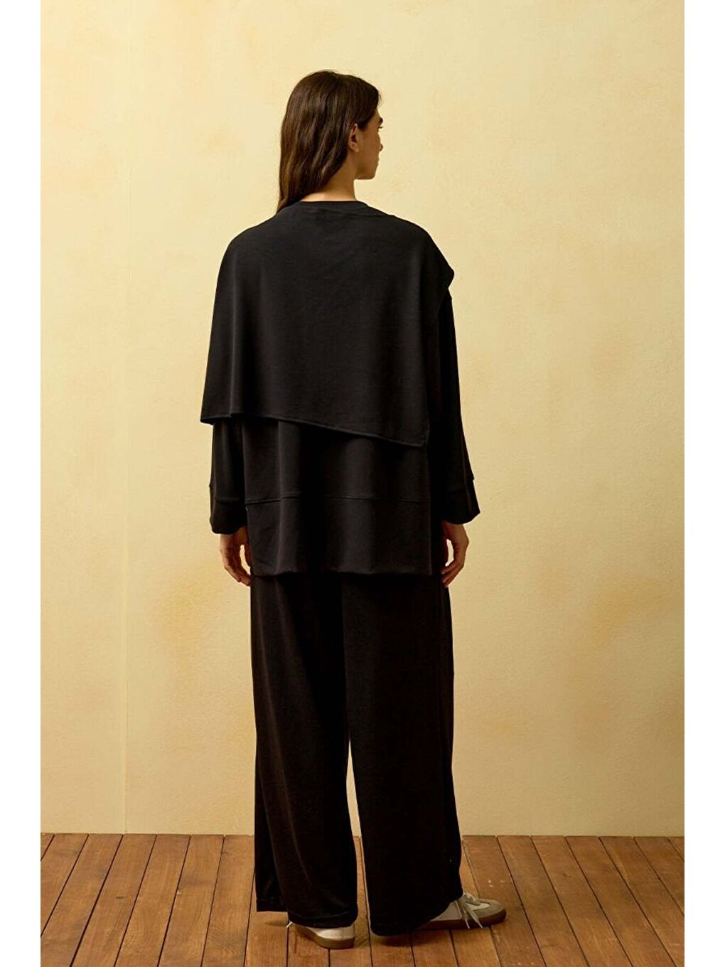 Siyah Bağlamalı Pantolon Takım-2