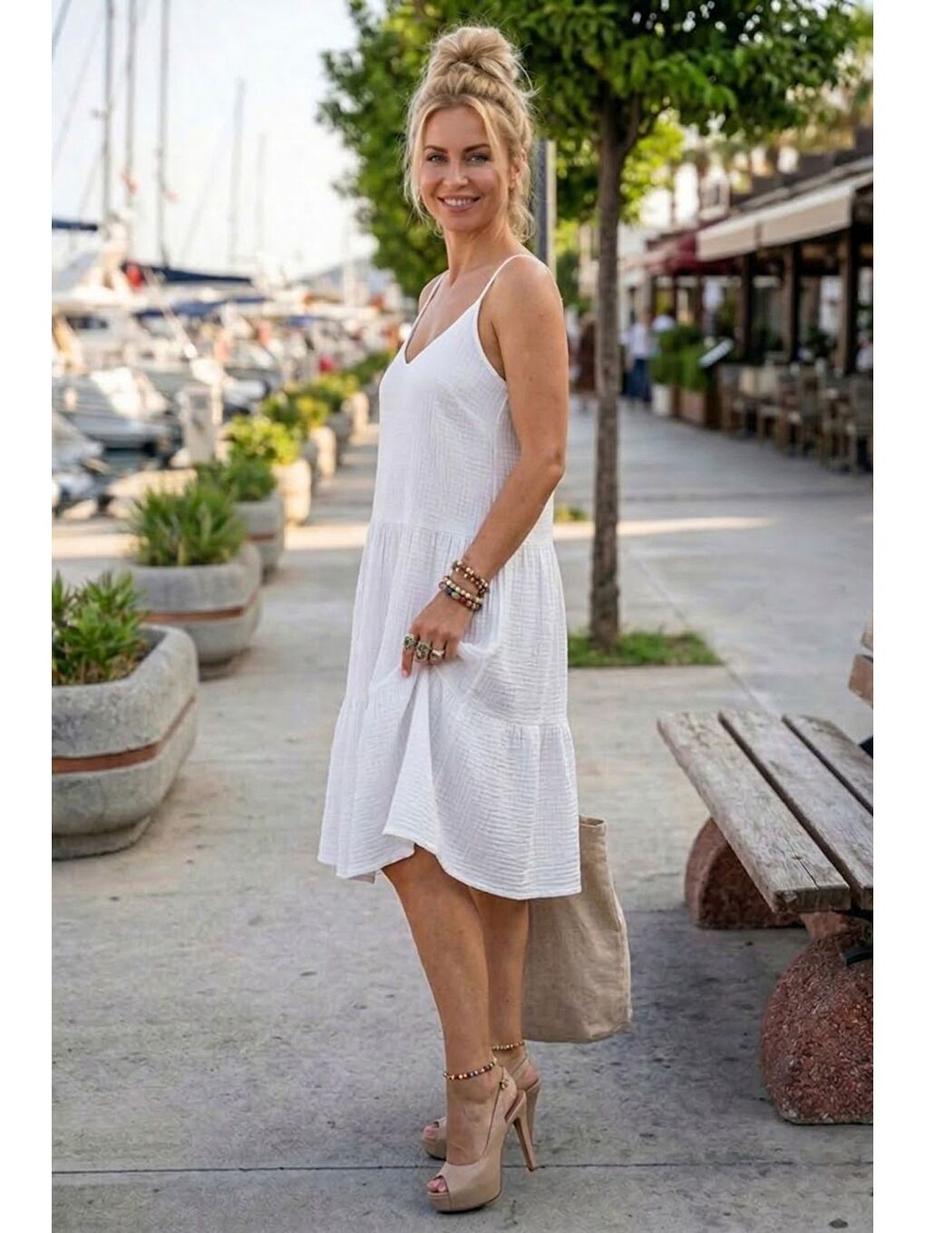 Beyaz Askılı Eteği Fırfırlı Ayarlanabilir Askılı Casual Müslin Dokuma Elbise 98 55-2