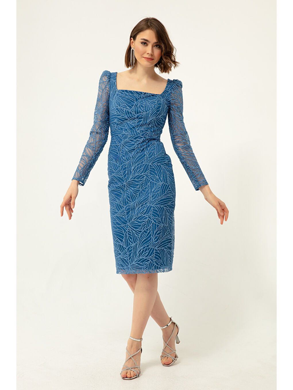 Kadın İndigo Kare Yaka Simli Midi Abiye Elbise