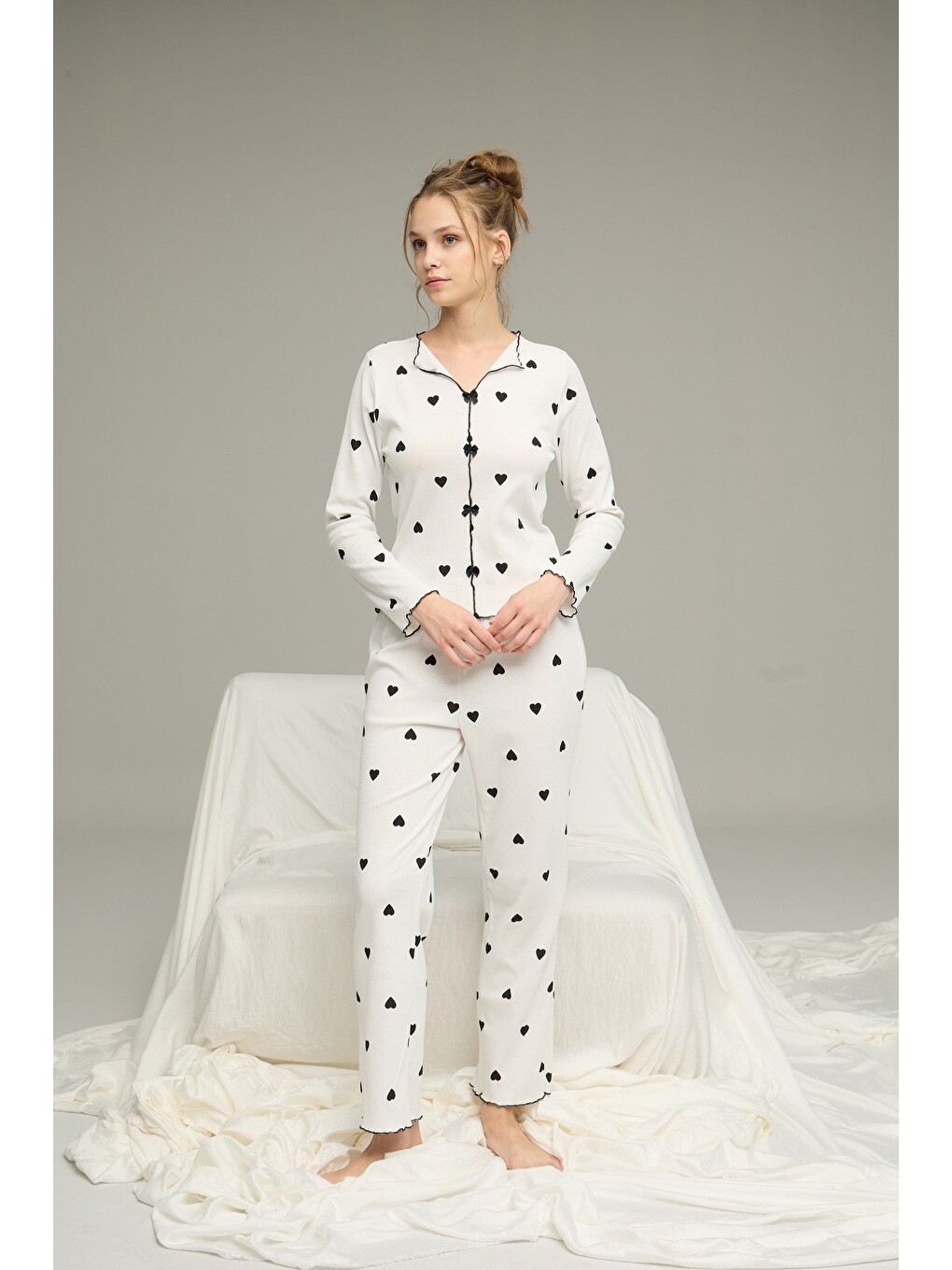 Beyaz Pamuklu Fiyonklu Fitilli Örme Pijama Takım25226004-5