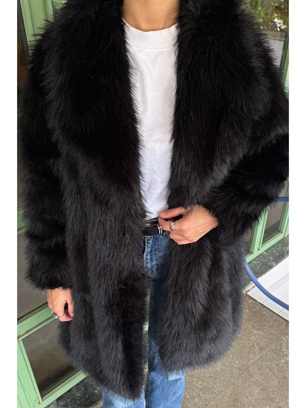 Siyah Kadın Astarlı Kürklü Uzun Mont-3