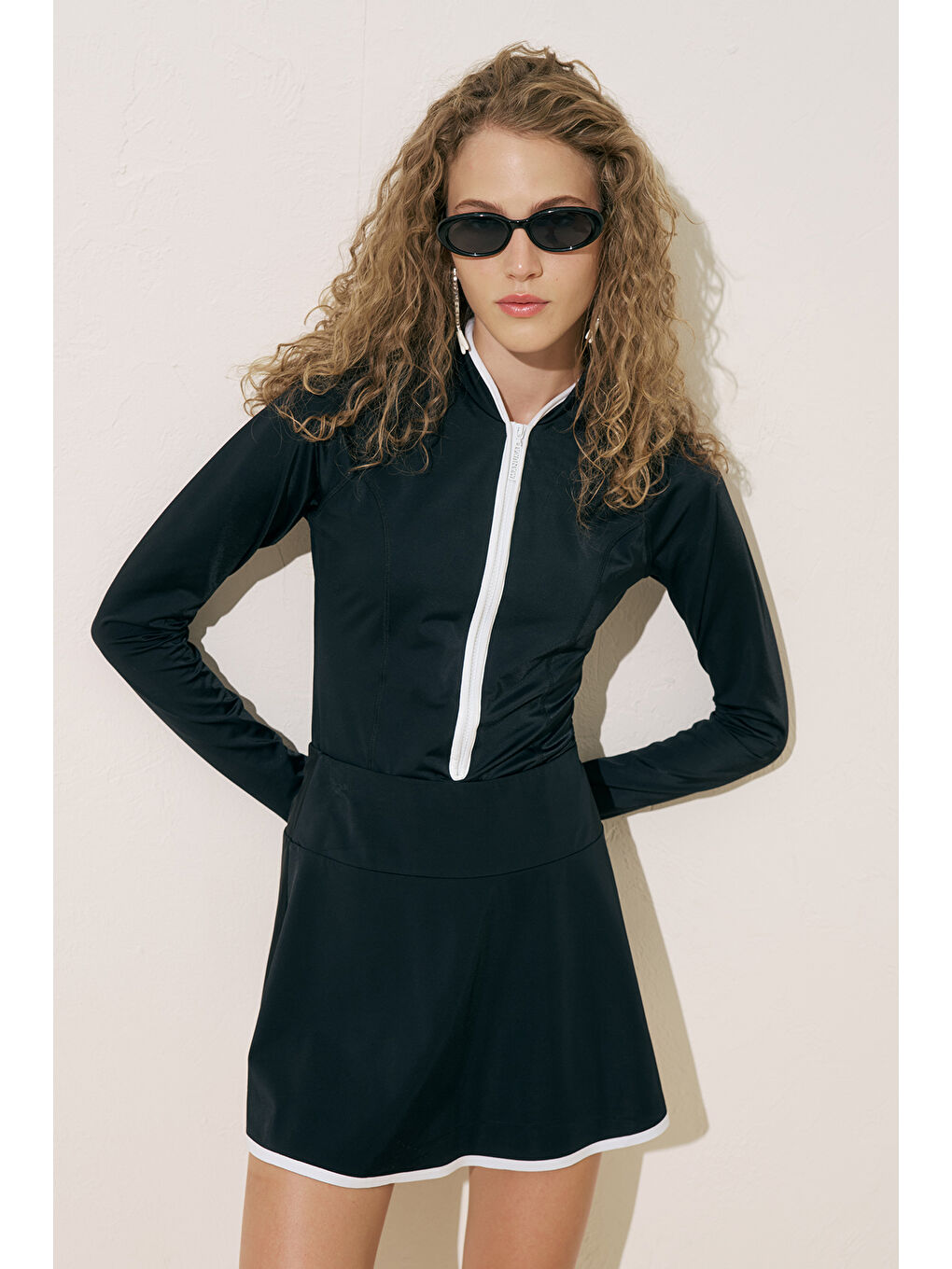 Şerit Detaylı Mayo Etek Siyah-1