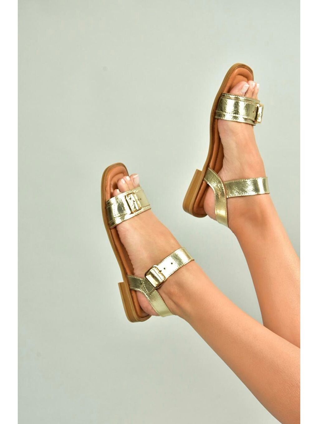 Sarı Altın Kadın Sandalet U944834003-4