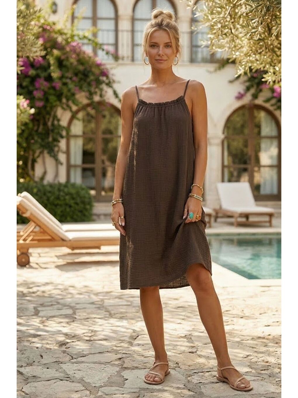 Kahverengi Askılı Gizli Cepli Ayarlanabilir Askılı Casual Müslin Dokuma Elbise 105 55-4